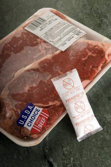 Extending the shelf-life of case-ready meats
