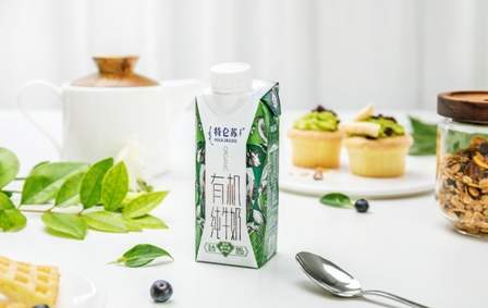 Tetra Prisma® Aseptic Edge, organic milk