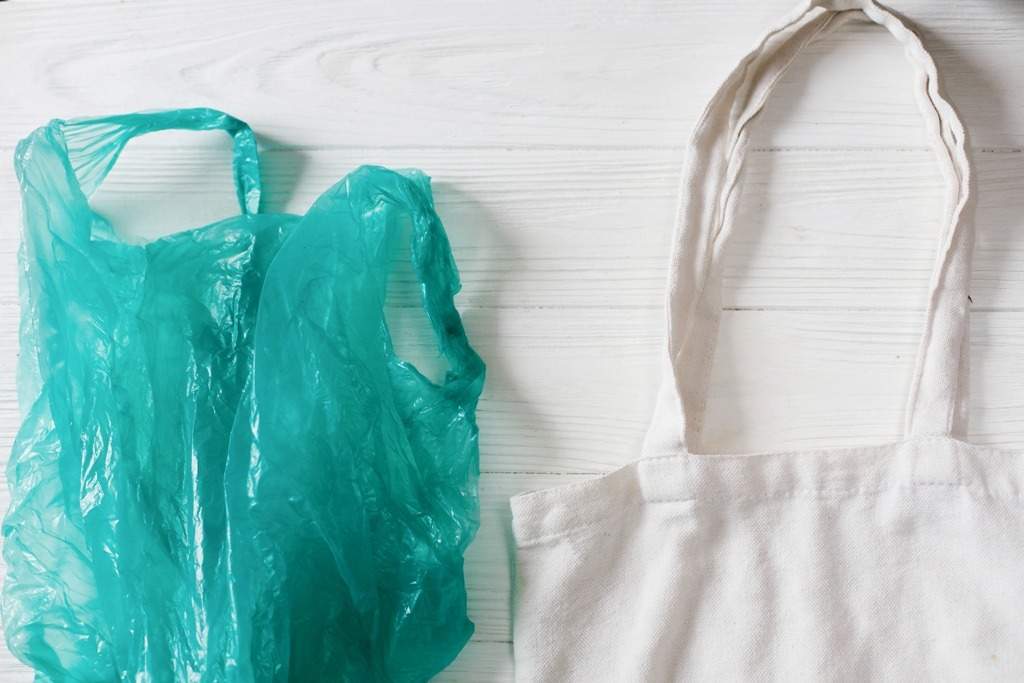 Western Australia bans use of lightweight plastic bags