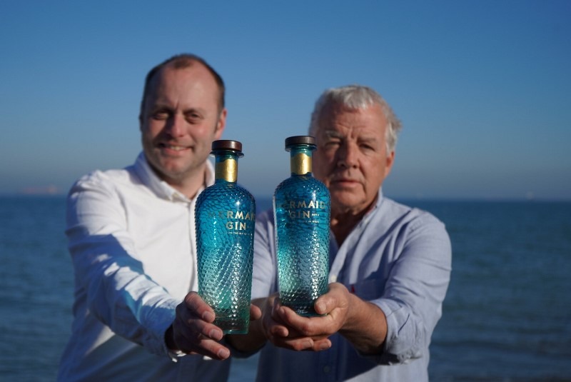 Isle of Wight unveils new sustainable bottle for Mermaid Gin
