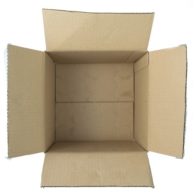 box-550405_640