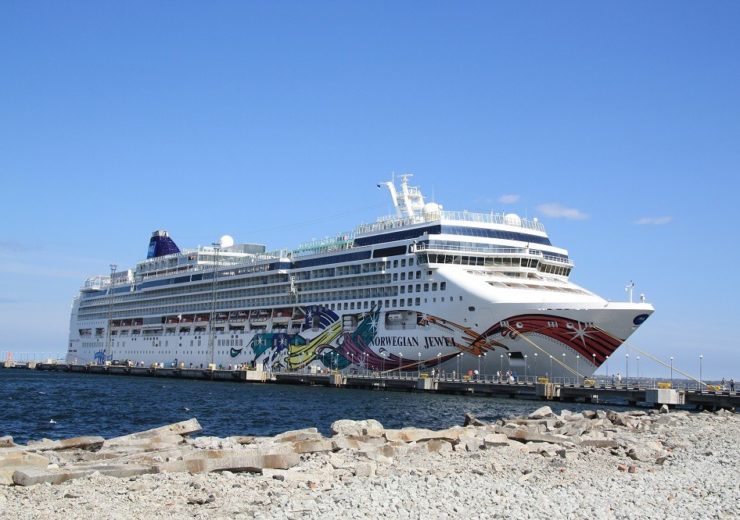 Norwegian Cruise Line eliminating single-use plastic bottles from its vessels