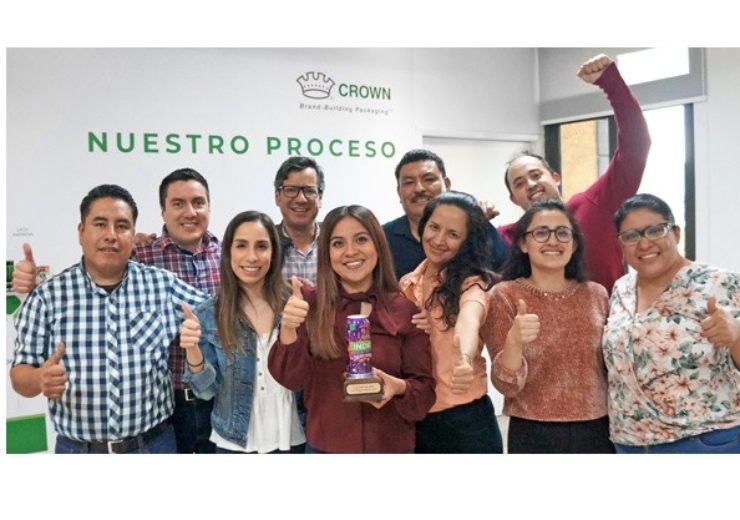 Crown Brand-Building Packaging of Mexico celebrates with INX Can Design Contest trophy