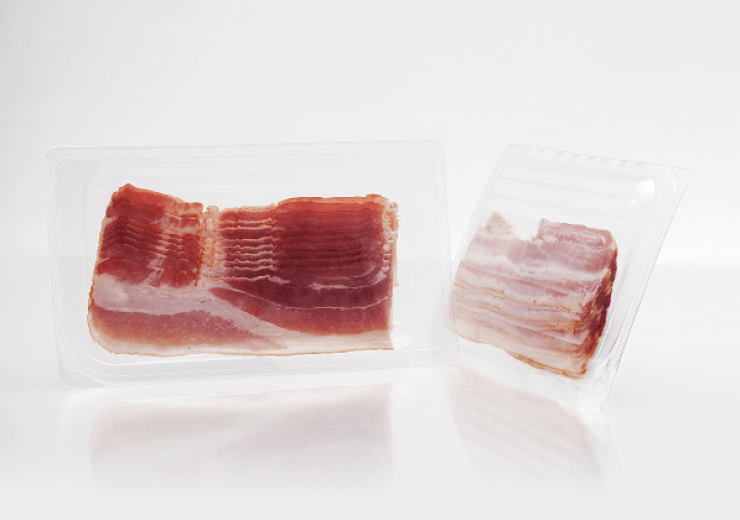 Sustainable slicing and packaging of products without interleaving film