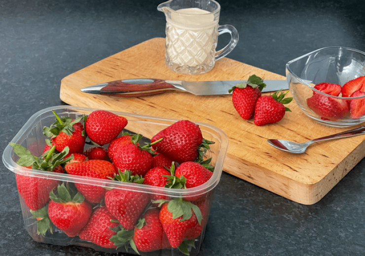 Waddington Europe and Produce Packaging Start Switch to 100% rPET Containers for the Soft Fruit Season